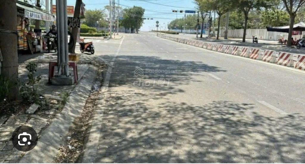 Đất thổ cư Nguyễn Thị Minh Khai
