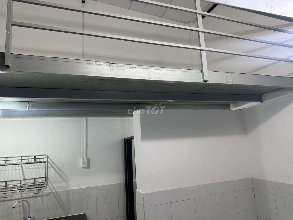 phòng trống gần kcn Lê Minh Xuân, Trần Đại Nghĩa