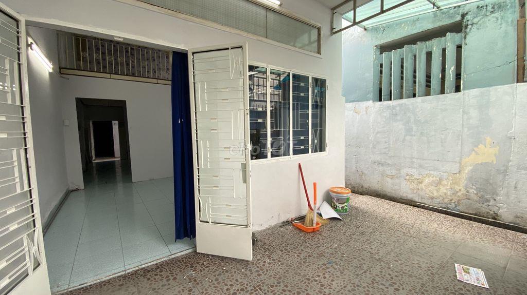 Nhà đất vuông vức 100m2, 9.5 tỷ