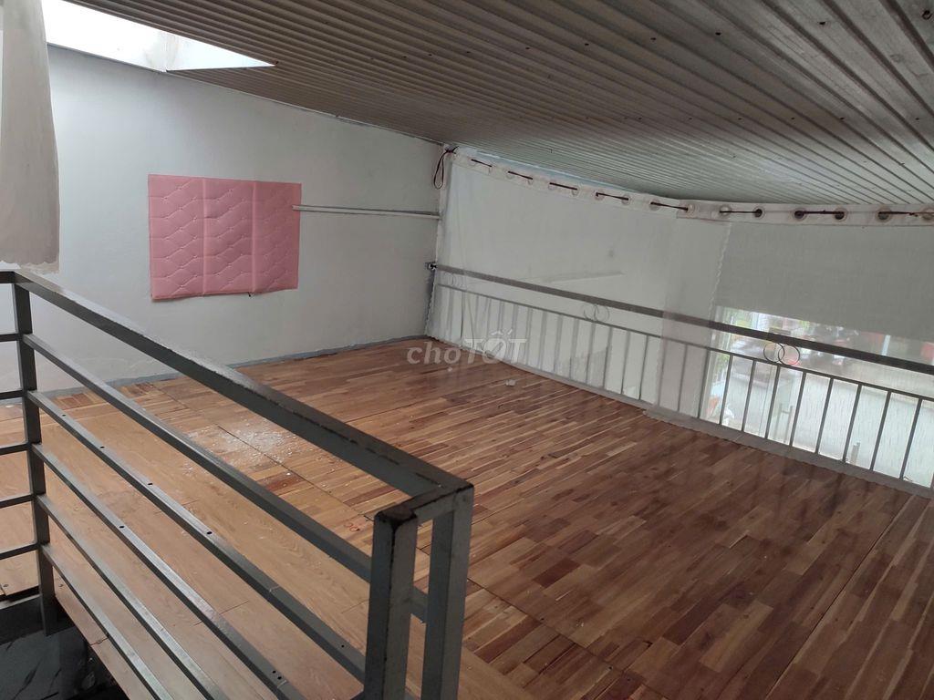 Cho thuê mặt bằng đẹp, giá rẻ QGV giáp Q Tân Bình