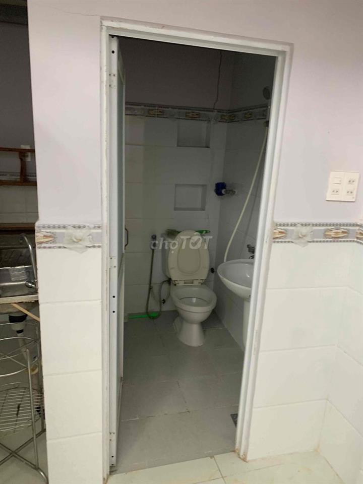 nhà còn mới