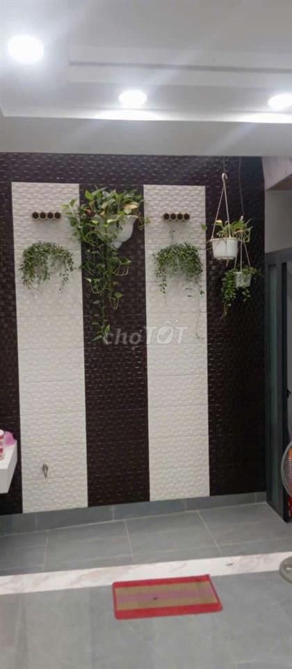 CHÍNH CHỦ CẦN BÁN NHÀ PHỐ LIỀN KỀ – ĐƯỜNG 8M – Ô TÔ ĐỂ TRONG NHÀ
