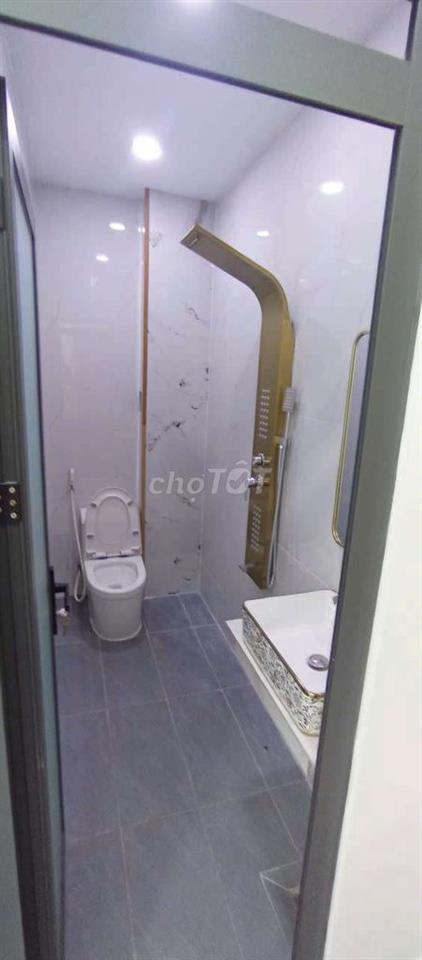 CHÍNH CHỦ CẦN BÁN NHÀ PHỐ LIỀN KỀ – ĐƯỜNG 8M – Ô TÔ ĐỂ TRONG NHÀ