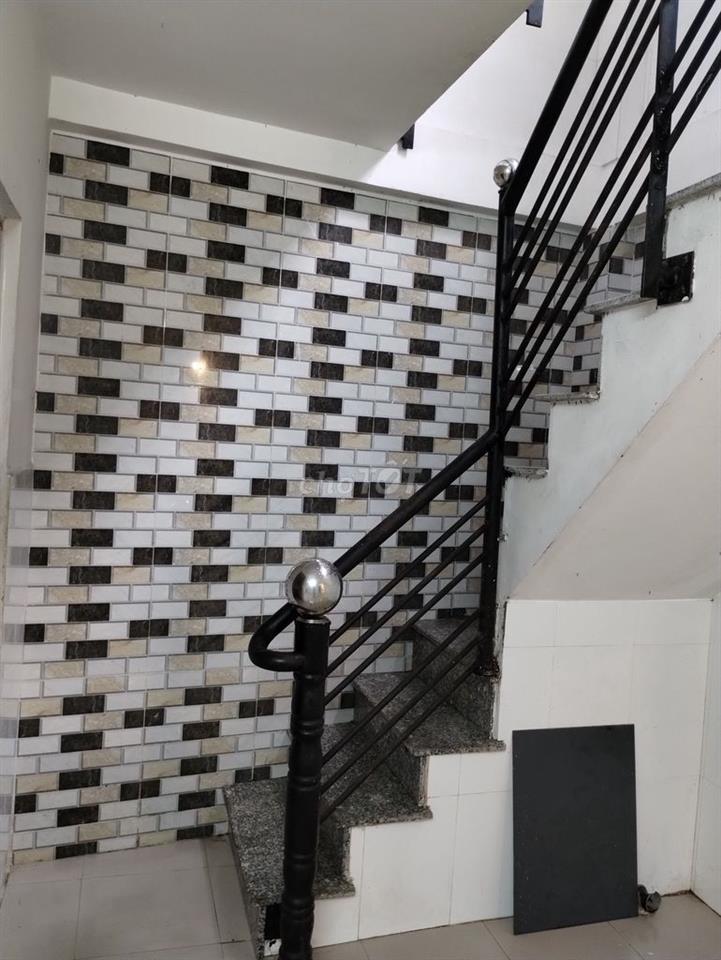 Cho thuê nhà nguyên căn chính chủ DTSD 120m2.177/50 Nguyễn Thị Kiểu