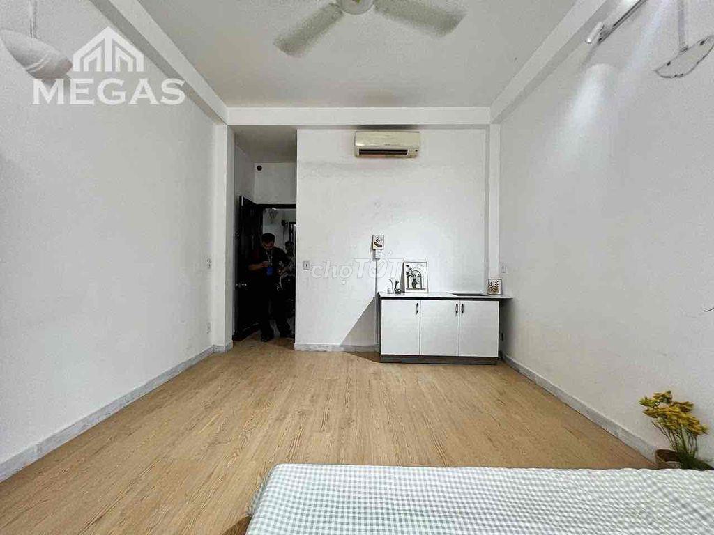 STUDIO CĂN HỘ CỬA SỔ TRỜI NGAY CẦU LÊ VĂN SỸ QUẬN 3