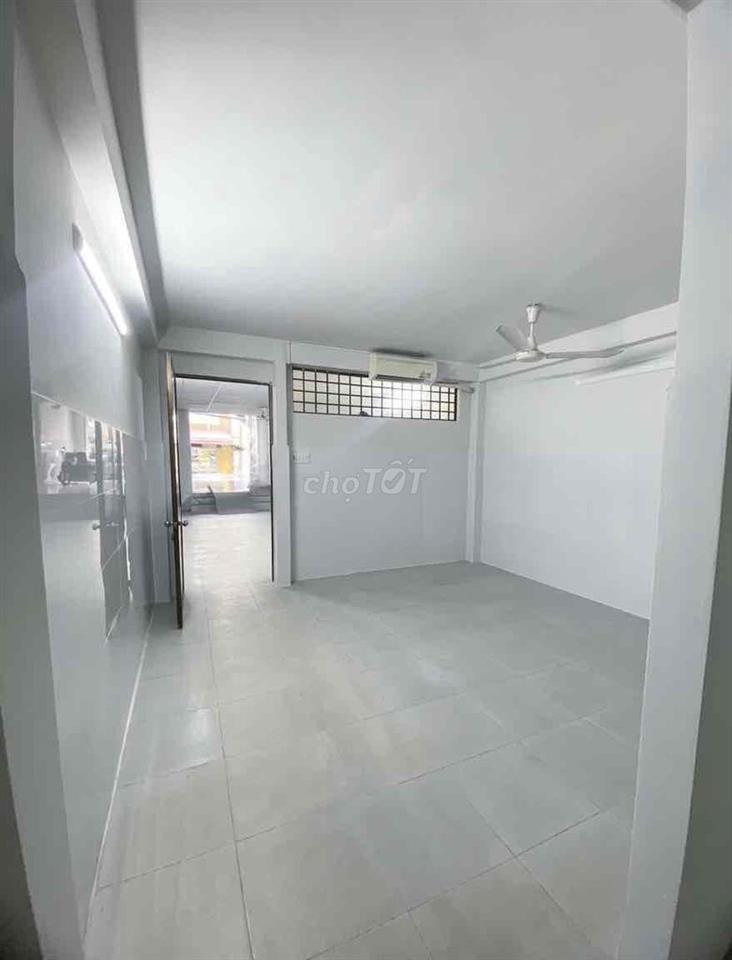 Cho Thuê Nhà Mặt Tiền THOẠI NGỌC HẦU, quận Tân Phú