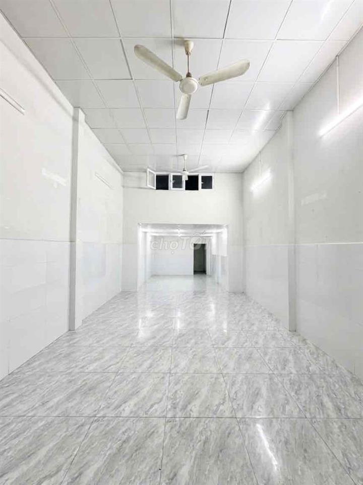 Cho Thuê Nhà Mặt Tiền THOẠI NGỌC HẦU, quận Tân Phú