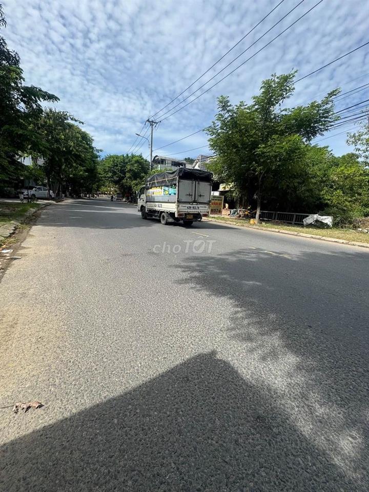 bán đất mặt tiền lê trọng tấn