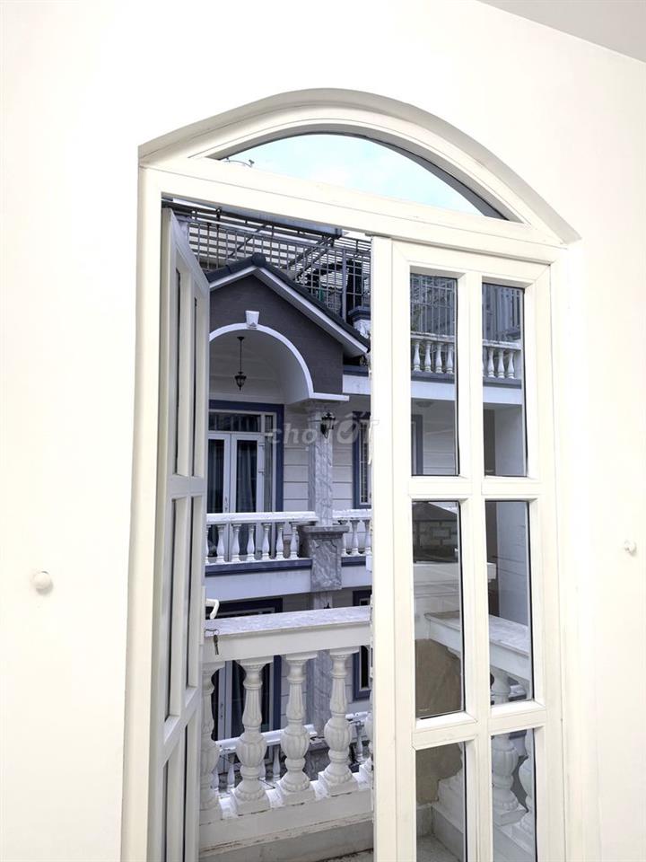 Cho sinh viên thuê phòng