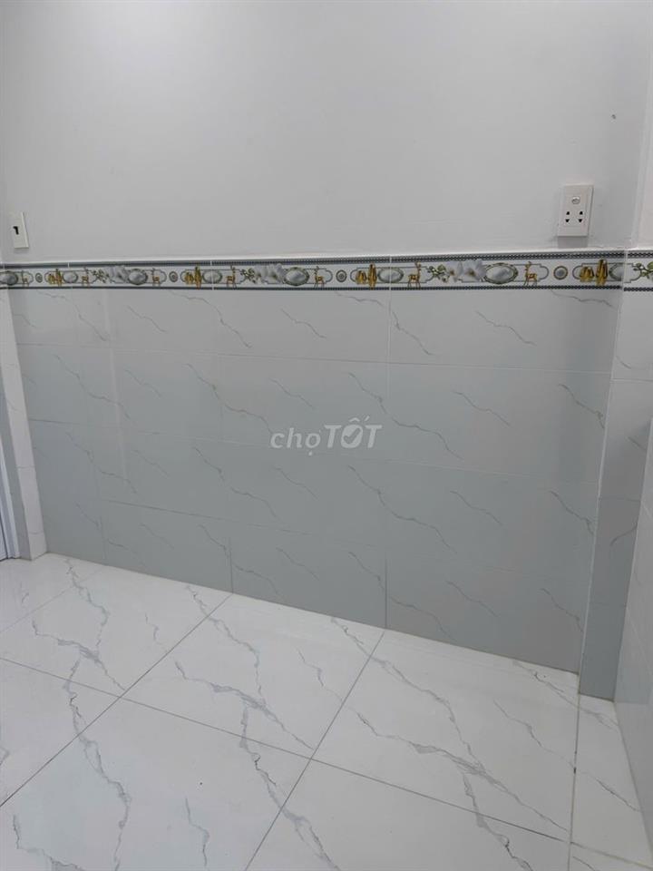 Cho thuê nhà nguyên căn giá 4 triệu hẻm 205/ Tân Hòa Đông