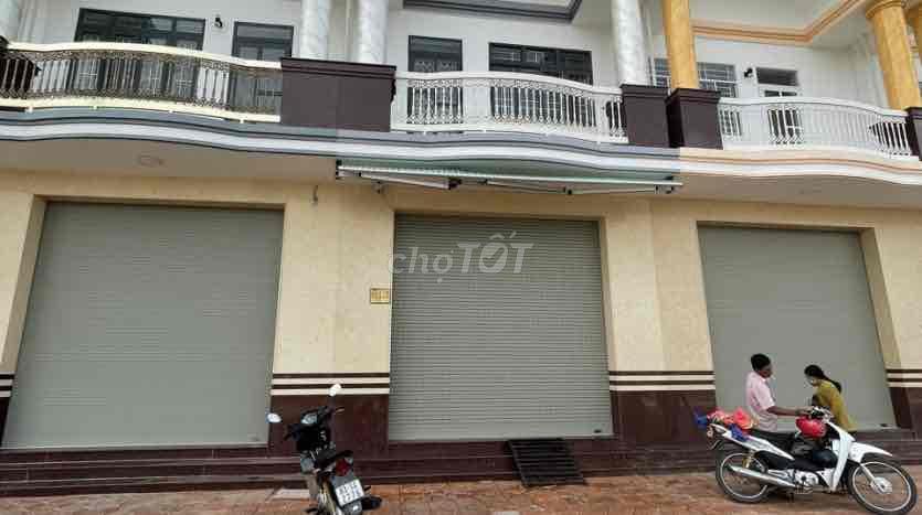 cần bán gấp nhà thương lượng