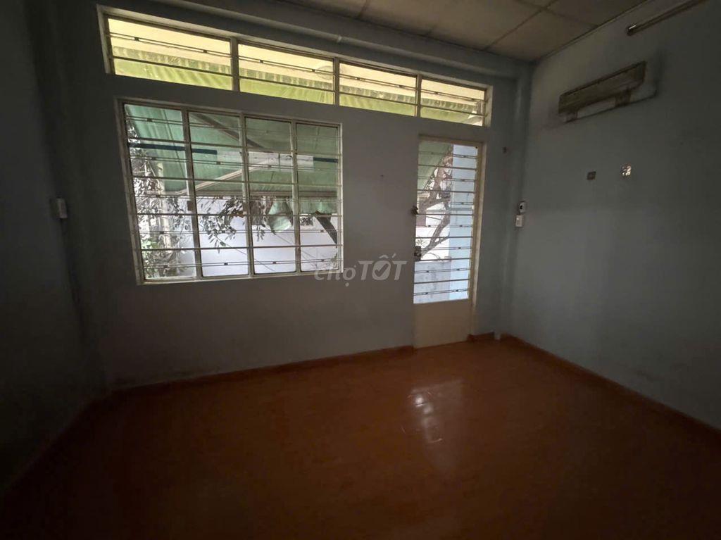 Cho thuê nhà nguyên căn gần chợ Gò Vấp, trường ĐH Công Nghiệp