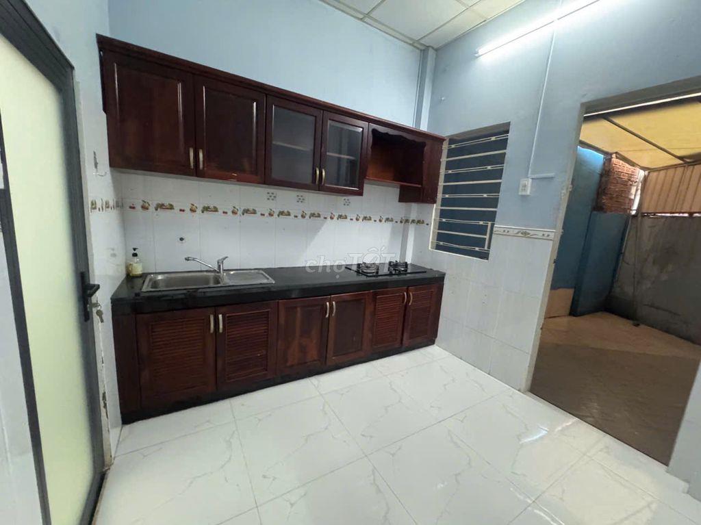 Cho thuê nhà nguyên căn gần chợ Gò Vấp, trường ĐH Công Nghiệp