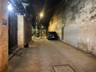 thuê nhà nguyên căn chính chủ hẻm xe hơi âu dương lân 3pn 2wc có sân