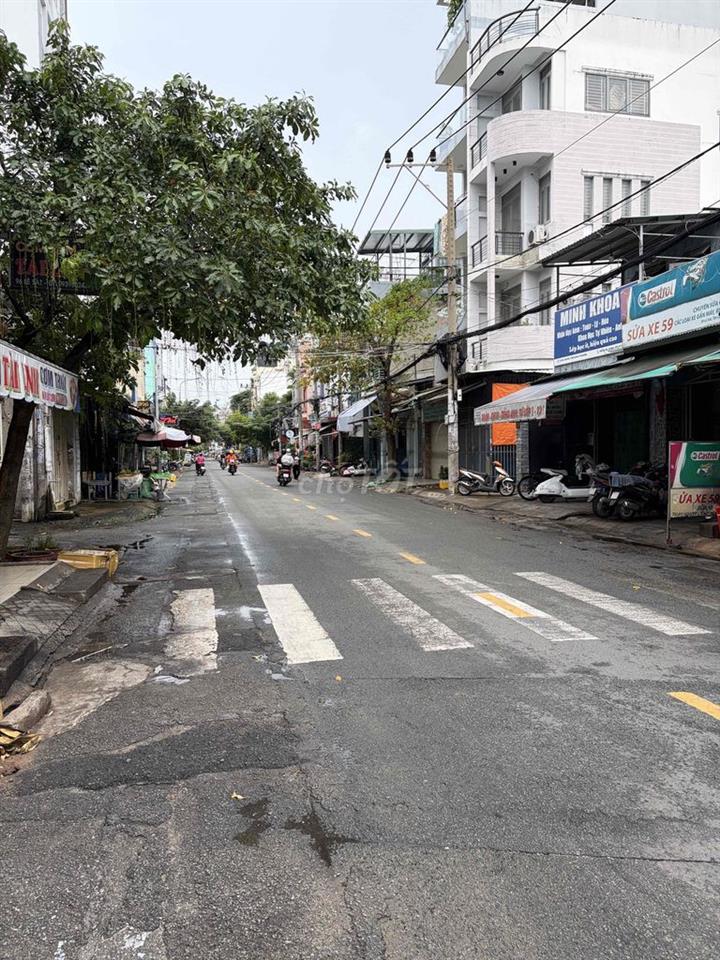 bán Nhà Mặt tiền chính chủ
