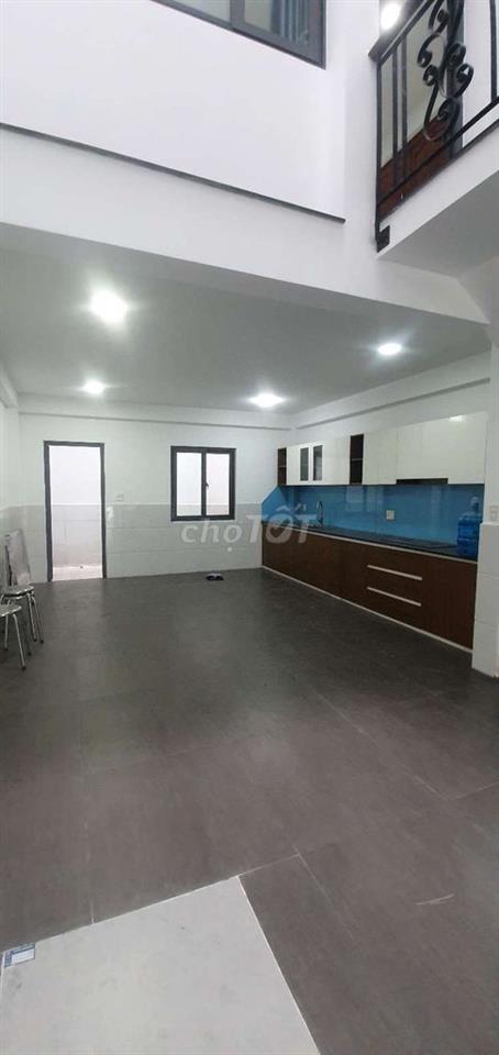 Nhà 80m2 x 3 tầng BTCT chỉ 4,xtỉ- gần cc Lê Thành Tân Tạo-hxtải 8m