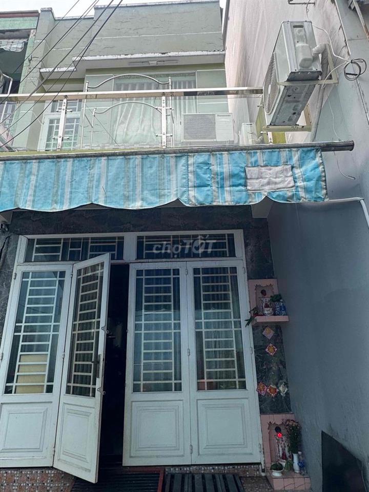 Nhà Phố yên tỉnh thoáng mát