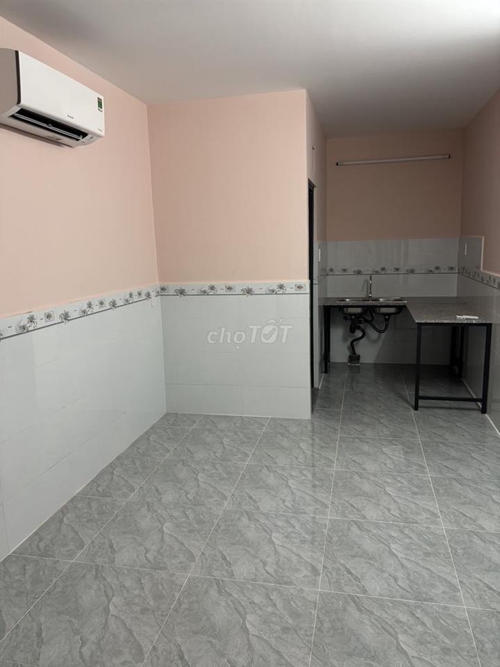 Phòng trọ giá rẻ nhà bè