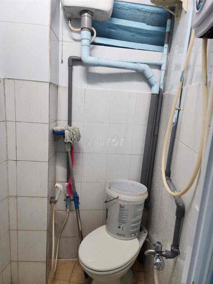 Cho thuê Chung cư cũ cải tạo, có gác lửng