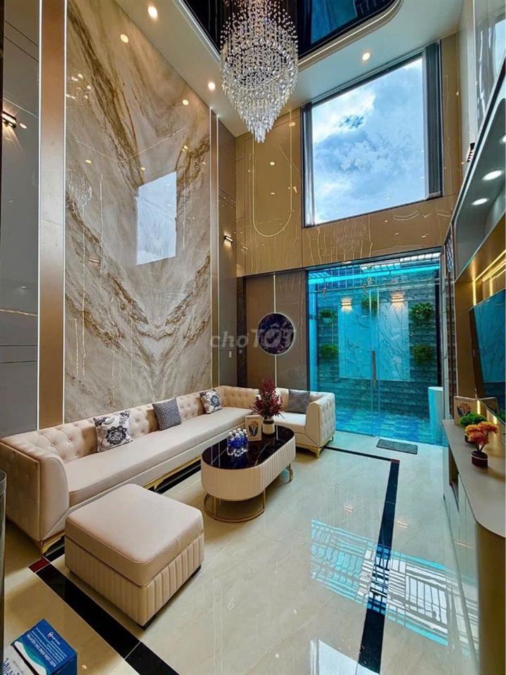 NHÀ 5 TẦNG NGAY CHỢ MINH PHÁT – THANG MÁY – FULL NỘI THẤT