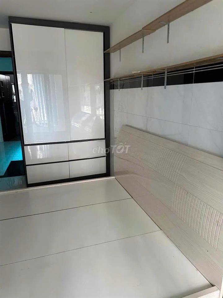 [Nhà NC] Hoàng Hoa Thám 3x12m 2 Phòng Ngủ