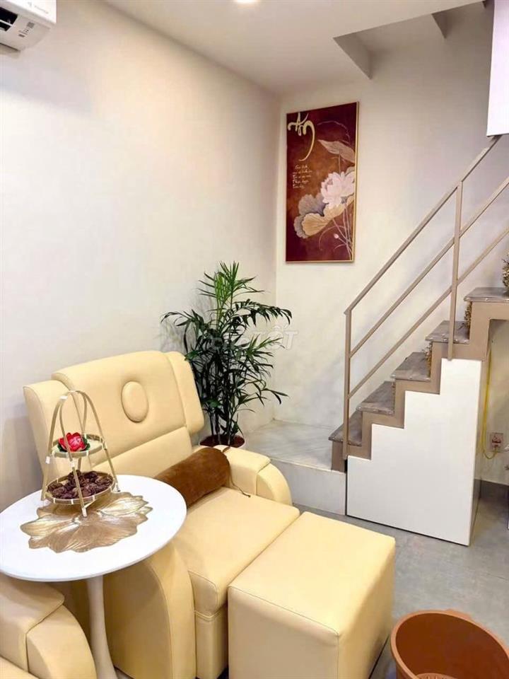 Mặt Tiền Kinh Doanh Nguyễn Thượng Hiền 36m2 2 Phòng ngủ