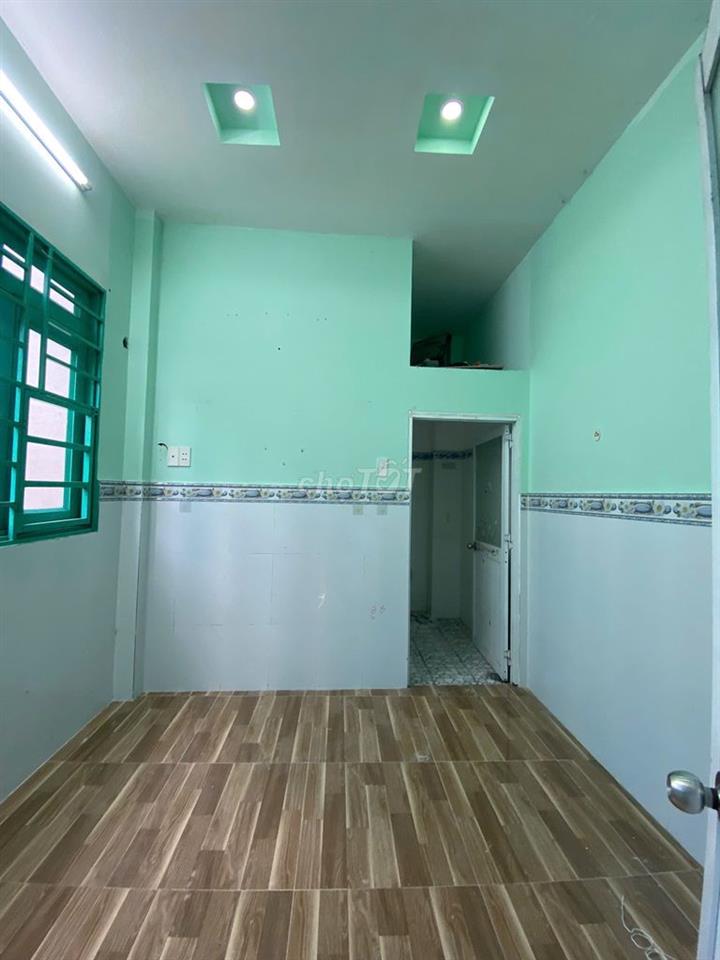 Cho Thuê Nhà Mới Xây, Gía Rẻ, 1trệt, 1lầu, Q.4, 16m2