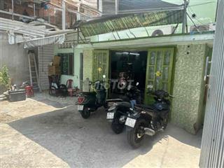 bán nhà diện tích lớn Quận 04