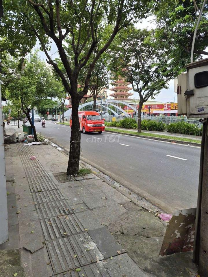 Cần cho thuê mặt bằng,kho vị trí mặt tiền, riêng biệt, thuận tiện,