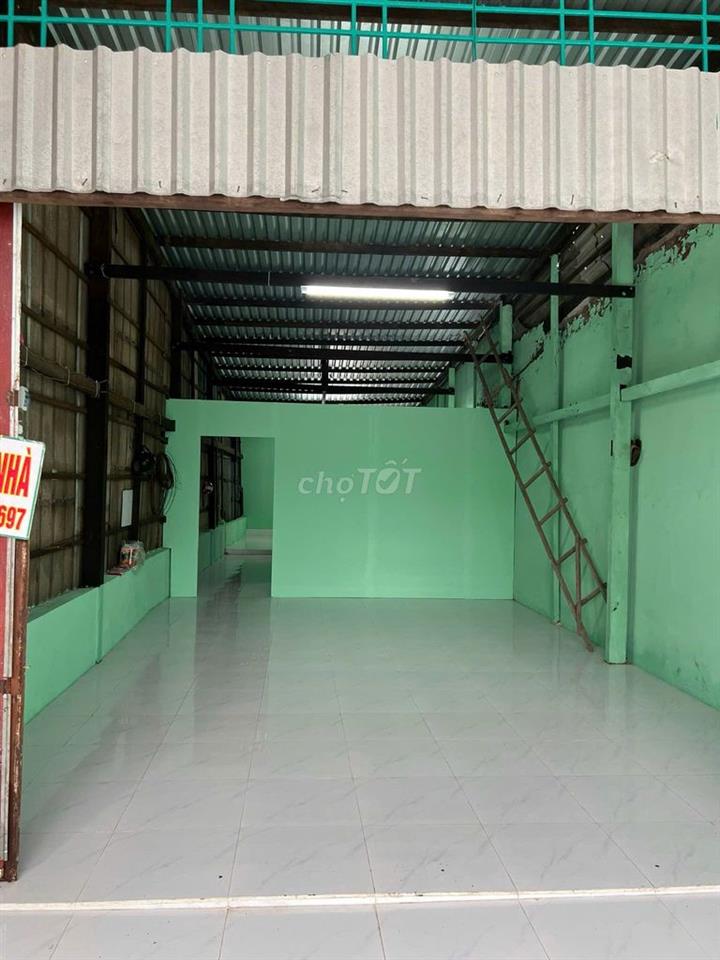CHÍNH CHỦ BÁN NHÀ GẦN VÒNG XOAY NĂM CĂN