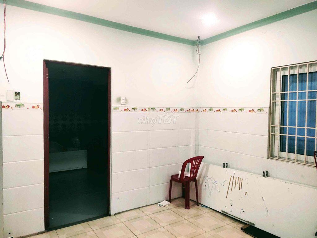 cần cho thuê nhà nguyên căn mặt tiền đường D1 diện tích 366m2