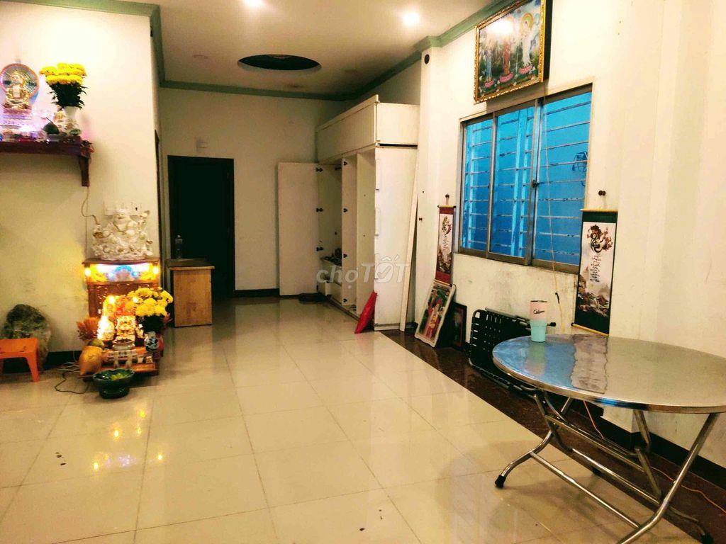 cần cho thuê nhà nguyên căn mặt tiền đường D1 diện tích 366m2
