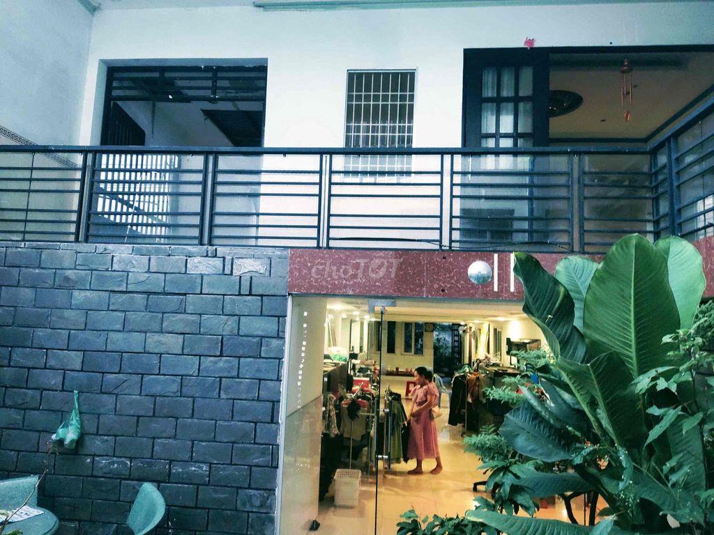 cần cho thuê mặt tiền kinh doanh đường D1 diện tích 150m2