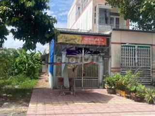 CẦN BÁN NHÀ HAI MẶT TIỀN ĐƯỜNG TẠ UYÊN