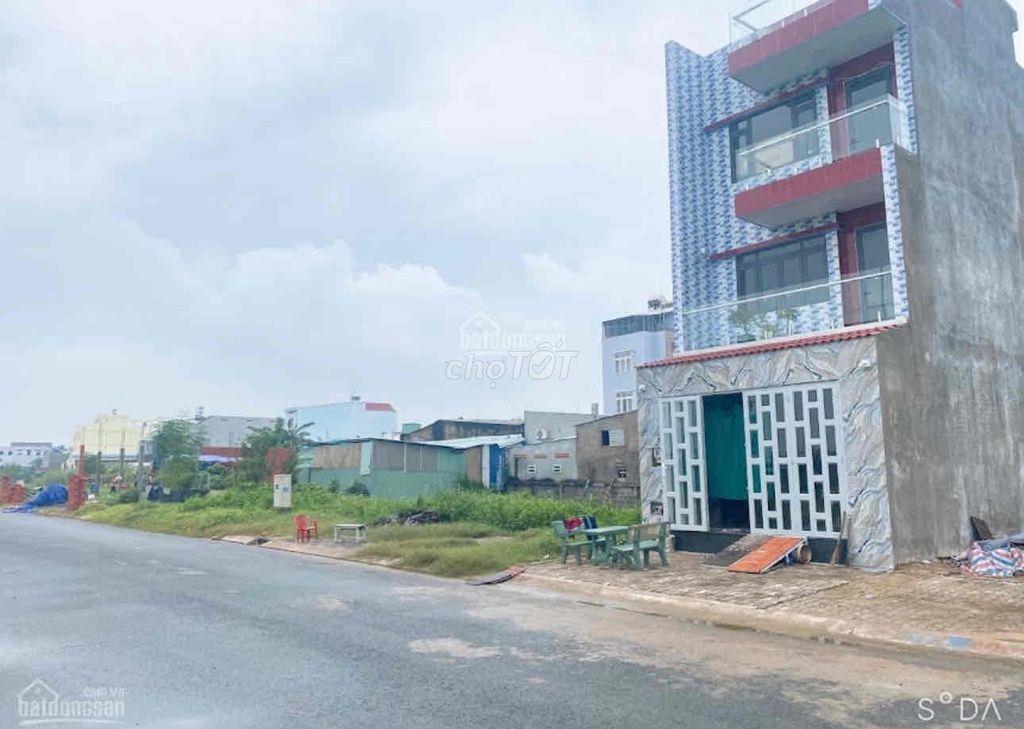 Đất góc đầu tư - khu dân cư phạm văn hai