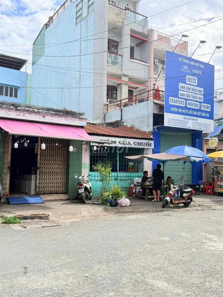 Cần Tiền Bán Gấp nhà Quận 6, giảm từ 11ty xuống 8ty8, nhà ngay chợ