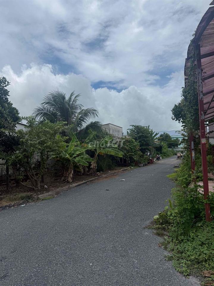 bán đất kdc phú long trạm y tế