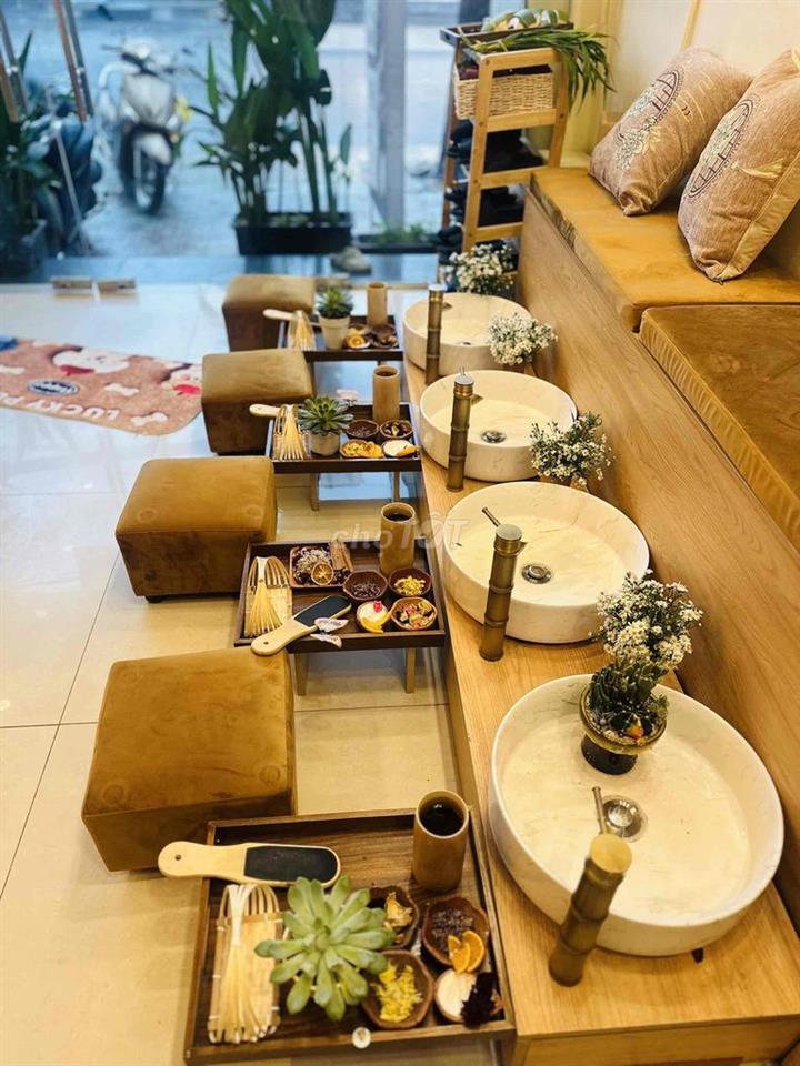Sang Nhượng Spa Hai Út
