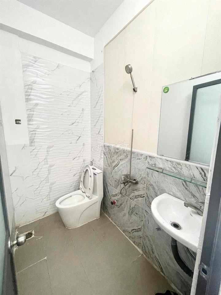 3tr Nguyễn Văn Quá