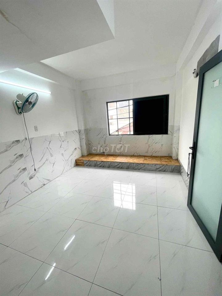 3tr Nguyễn Văn Quá