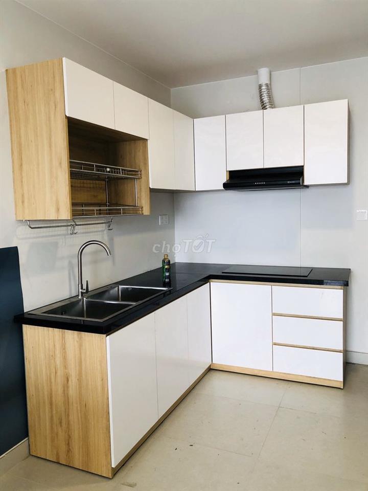 Bán căn hộ chung cư 590 CMT8, Q3,  78m2, 2pn, 4.3 tỷ, sổ hồng.