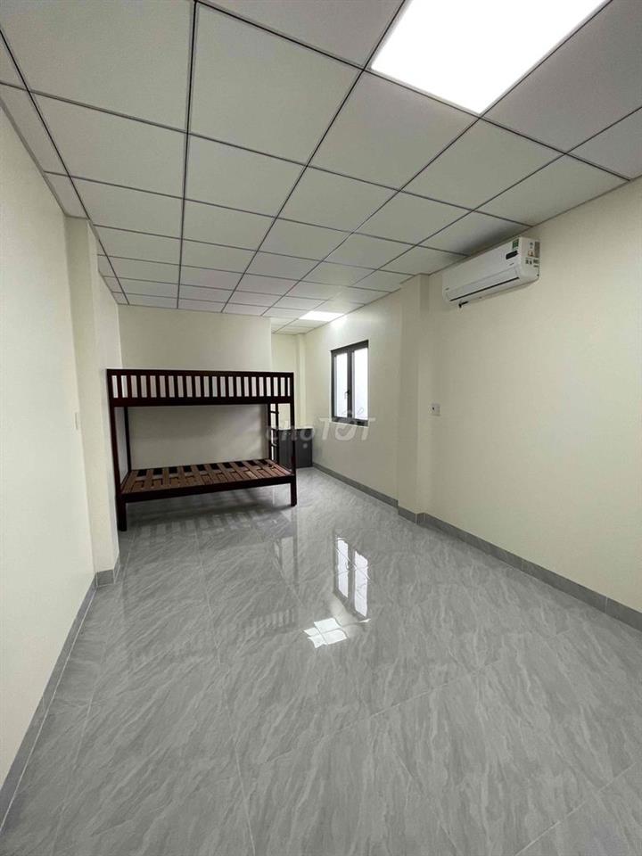 Cho Thuê Phòng Tân Thới Hiệp - Thang Máy - Nội Thất Cơ Bản - 5tr