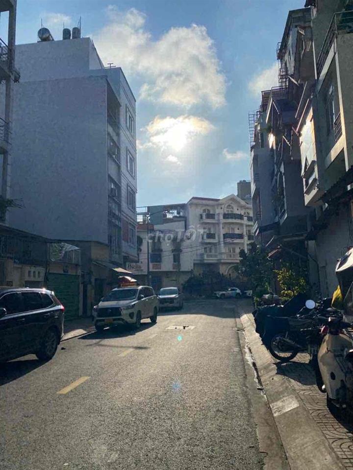 TÒA VĂN PHÒNG MỚI – GẦN SÂN BAY TÂN SƠN NHẤT