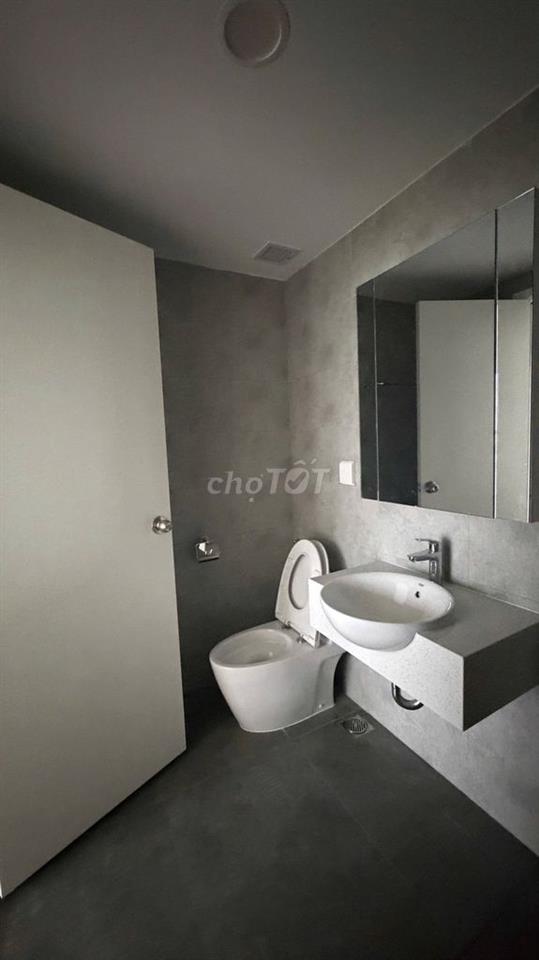 CHO THUÊ 2PN nhà trống tại Victoria Village 