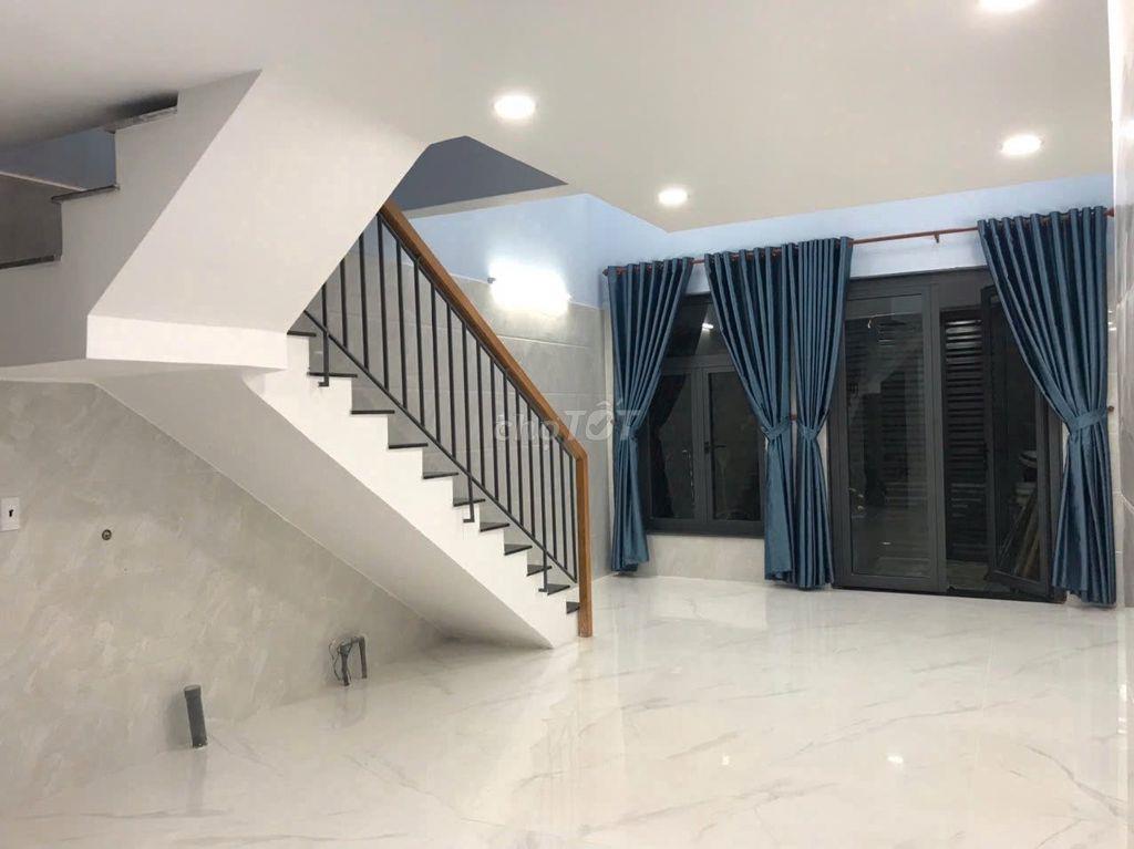 NHÀ NGUYÊN CĂN 3PN – 3 TẦNG – GẦN CHỢ THỦ ĐỨC & PHẠM VĂN ĐỒNG