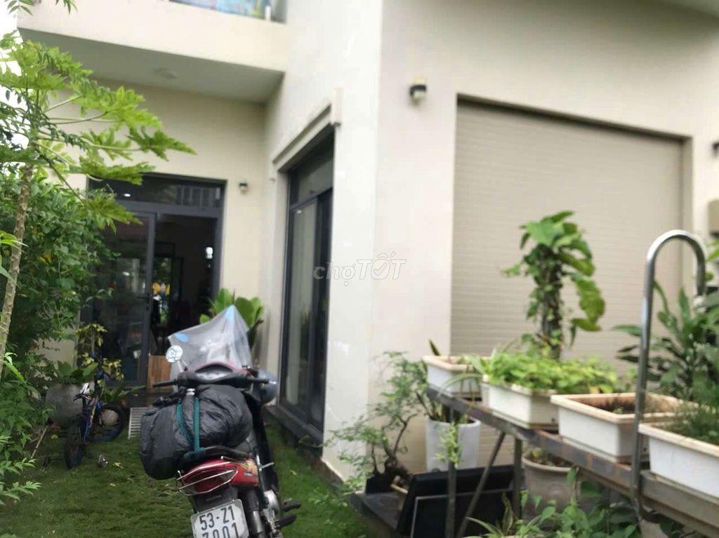 thuê nhà nguyên căn hoặc thuê phòng cao cấp