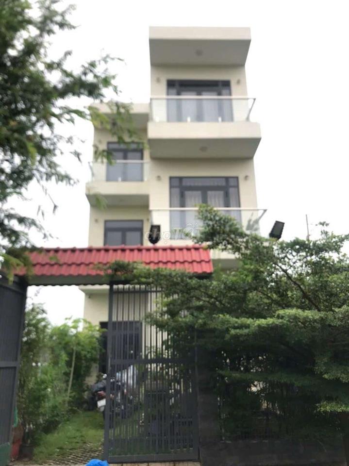 thuê nhà nguyên căn hoặc thuê phòng cao cấp
