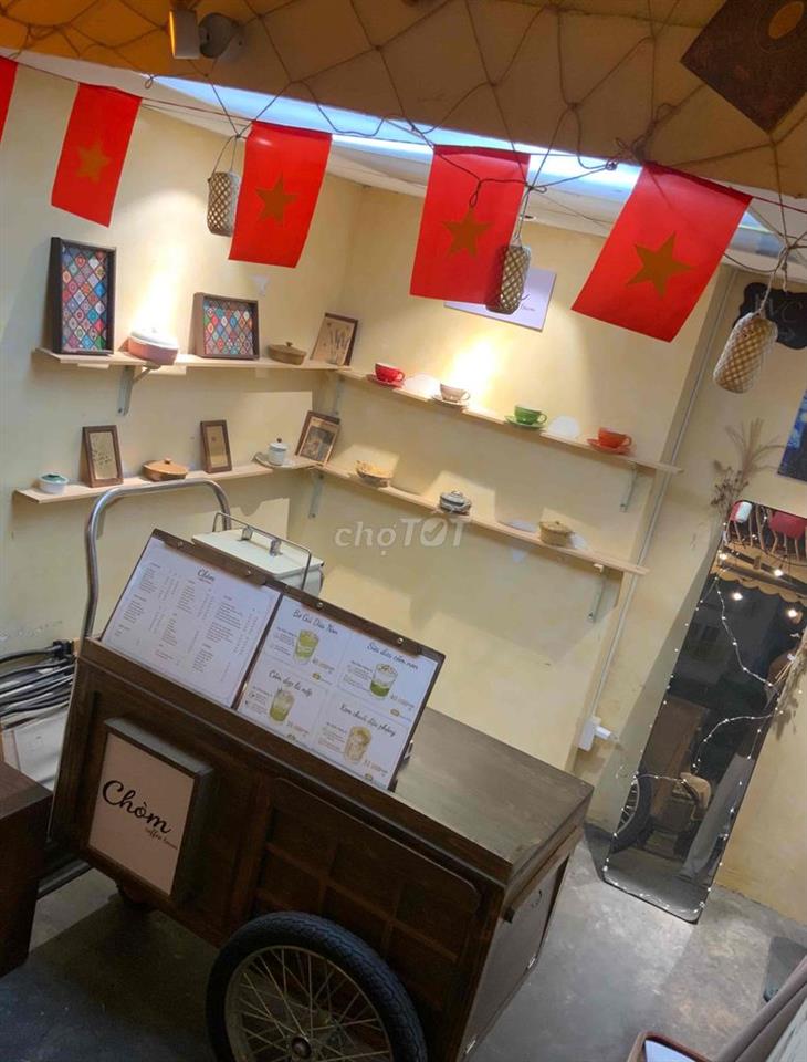 Cho thuê mặt bằng/ sang nhượng quán cà phê