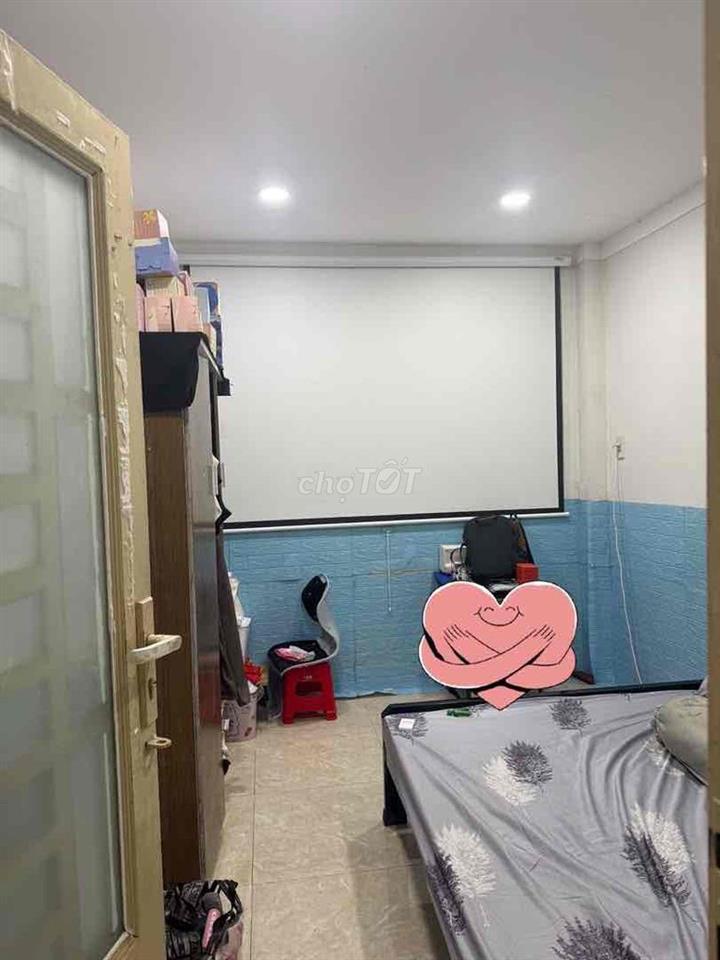 Cho Thuê nhà cấp 4_DT 5x16m, Hẻm xe tải vào tận cửa, Nhà mới sạch sẽ