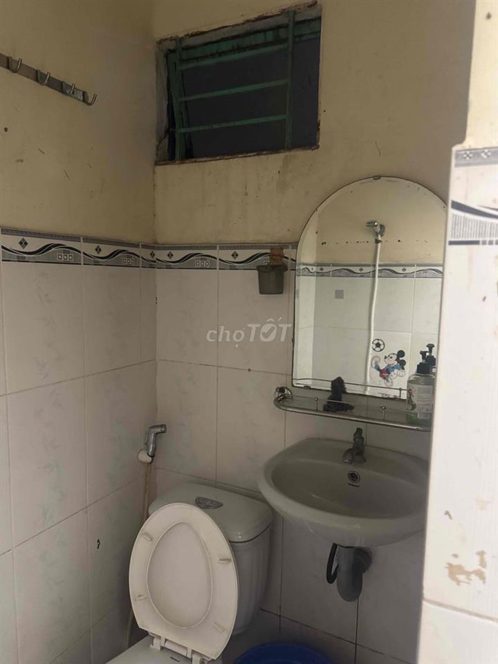 phòng cho thuê giáp quận 1